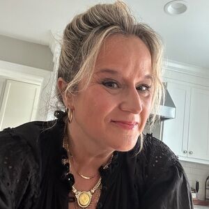 Meet your Posher, Pascale